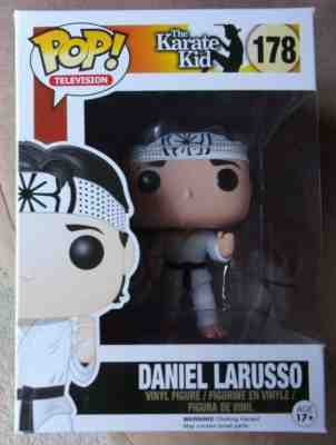 Funko Pop! Daniel Larusso #178, The Karate Kid, in pop protector