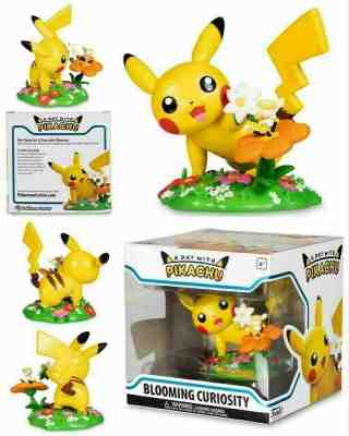 Funko Figure Pokemon A Day With Pikachu Blooming Curiosity - Ready In Hand 