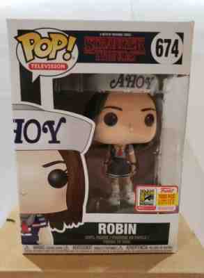 *BOX FLAWS Funko Pop SDCC 2018 Fundays Netflix Stranger Things Ahoy Robin LE1800