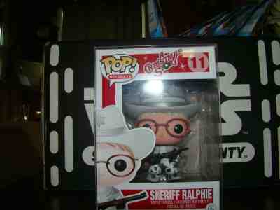 FUNKO POP A CHRISTMAS STORY SHERIFF RALPHIE VAULTED VHTF WITH POP PROTECTOR