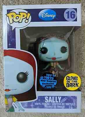 Sally Toy Tokyo Winter Wonderland Exclusive Funko Pop Disney Glow 