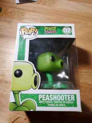 Funko Pop Games Plants vs Zombies PEASHOOTER Vinyl Figure 02 Scratches on box