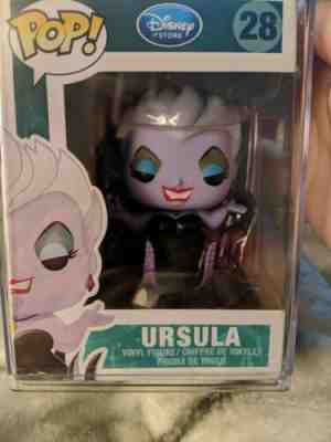 Ursula Funko Pop Disney Store The Little Mermaid FREE PROTECTOR