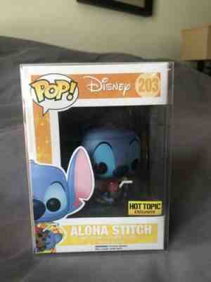 FUNKO POP! DISNEY ALOHA STITCH HOT TOPIC EXCLUSIVE #203 With Protector