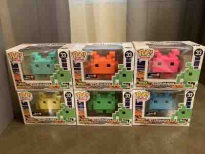 Funko Pop! 8-bit Space Invaders-Medium Invader 6 Piece Set Gamestop Exclusive