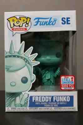 Funko Pop Freddy Funko Statue of Liberty (2017 NYCC Exclusive)