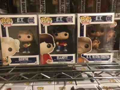 Funko Pop! Movies E.T. Set E.T. 130-Elliott 131-Gertie 132 W/ FREE PROTECTORS