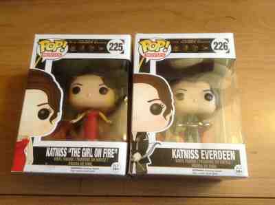 The Hunger Games Katniss Everdeen #226 & Katniss The Girl on Fire #225 Funko POP