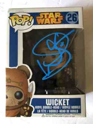 Warwick Davis Signed Wicket Funko Pop Star Wars Exact Proof