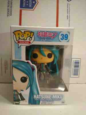 Funko POP Anime: Vocaloid - Hatsune Miku # 39 Brand new