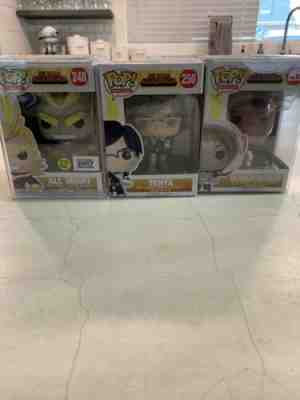 FUNKO POP! OCHACO (MASKED) Tenya , And Gitd All Might With Pop Protectors MINT!!