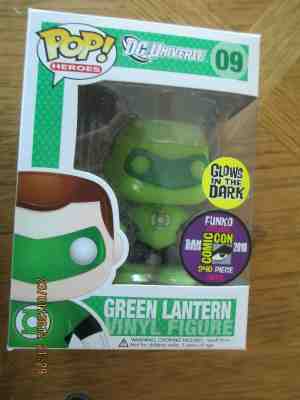 2010 SDCC FUNKO POP DC GREEN LANTERN GLOW. EXTREMELY RARE. LIMITED TO 240 PIECES