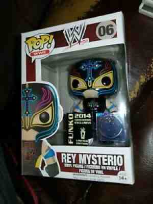 Funko Pop WWE Rey Mysterio Black 2014 SDCC Exclusive in hard stack free shipping