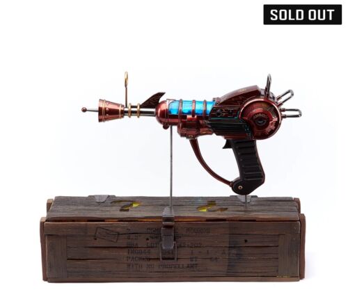 Call Of Duty Zombies Ray Gun Official Replica #80/1400 BRAND NEW UNOPENED