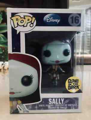 Funko Pop Toy Tokyo Sally Winter Wonderland Nightmare before Christmas GITD