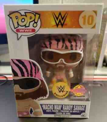 Funko Pop #10 WWE Exclusive Macho Man Randy Savage PINK GEAR! very rare-Vaulted