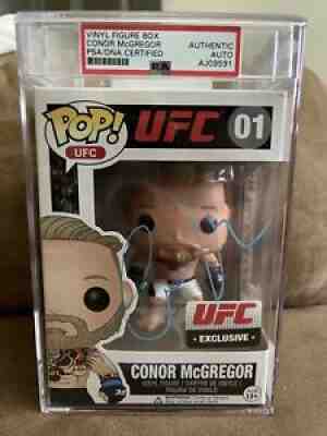 CONOR McGREGOR UFC Funko pop #1 Signed WHITE SHORTS EXCLUSIVE Vaulted Auto PSA