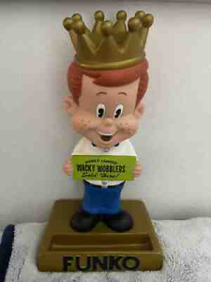 RARE 2002 VINTAGE FREDDY FUNKO WACKY WOBBLER 20