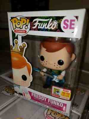 Funko POP Freddy Funko Kurt Cobain Nirvana SDCC 2018 Fundays Exclusive LE 800