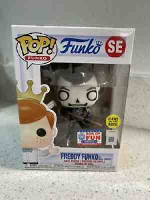 Funko Pop Fortnite Freddy Funko As Skull Trooper LE 1/1000 GITD Fundays 2021