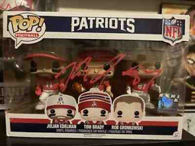 new england patriots funko pop Signed By Gronk