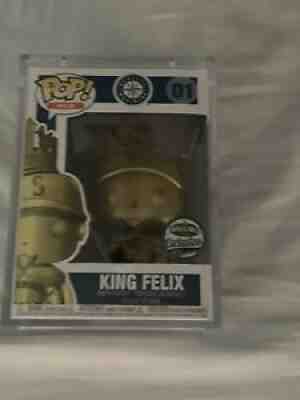 Funko Pop King Felix Gold Exclusive Safeco Field RARE -Pop Protector!