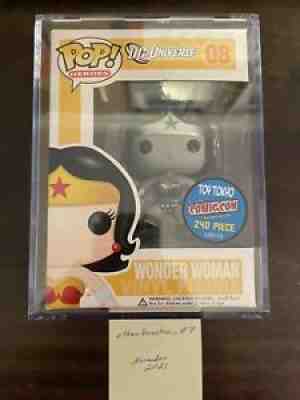 Funko POP -DC Universe 08 Wonder Woman B/W Toy Tokyo NYCC 240pc SUPER RARE GRAIL