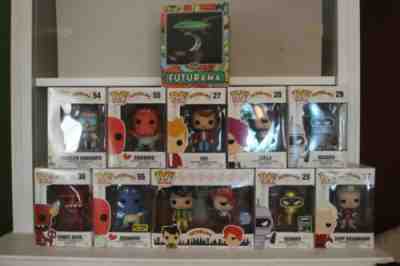 Funko POP! Futurama: Alternative Universe Fry and Leela + others & bonus PE Ship