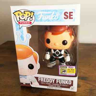 Funko Pop Freddy Black Ranger (1/24) 2017 SDCC - very rare - SUPER MINT!!