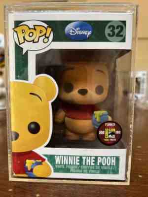 Disney Funko Pop 32 Winnie The Pooh Flocked SDCC 2012 Exclusive