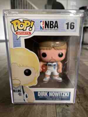 Funko POP! NBA ð?? Dirk Nowitzki #16 Dallas Mavericks Near Mint w/POP Hard Case