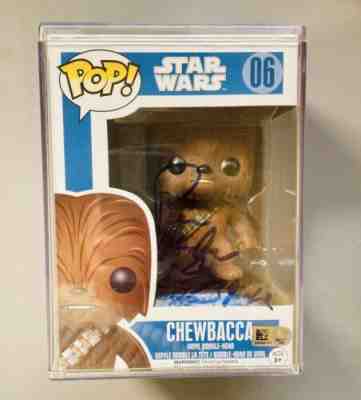 Peter Mayhew Signed Star Wars Chewbacca 06 Funko Pop - Topps Witnessed SW099171