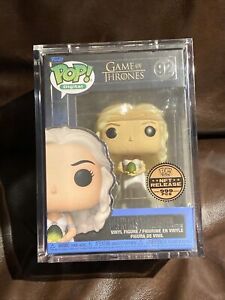 Daenerys Targaryen Egg LE 999 Grail Funko Pop Digital Game of Thrones + Armor