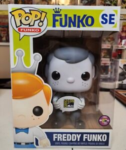 Funko Pop! Freddy Funko Black and White 9 inch SDCC 2013 240 pieces MINT