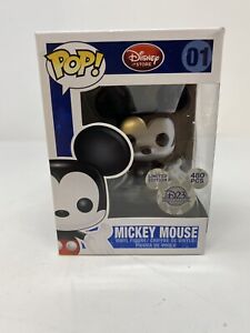 Disney Store D23 Funko Pop - Mickey Mouse Metallic #01 SDCC Limited Editon 480pc