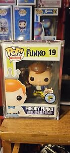 Freddy Funko As Ace Ventura Funko Pop Blue Shirt SDCC Fundays 2013 200 PCs #19