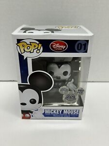 Disney Store D23 Funko Pop - Mickey Mouse Metallic #01 SDCC Limited Editon 480pc