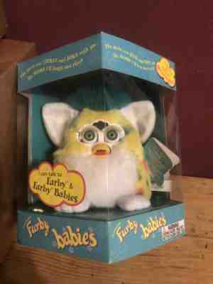 NIB Furby Baby  ??Confetti ? 1999 Gen 3