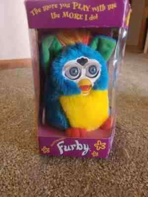 NIB Kid Cuisine Furby 70-795 Unopened 1999