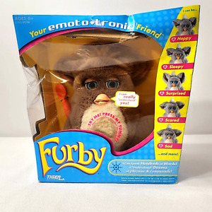 2005 FURBY Emototronic RARE Color COFFEE Never Removed Still New In Box!