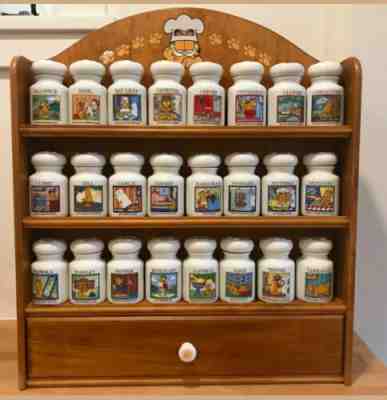 Garfield Spice Rack with 24 Jars  by Danbury Mint