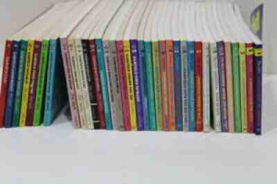 RARE LOT ALMOST COMPLETE Garfield Comic Books (1 to 36) Jim Davis Missing 31