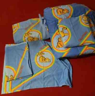 Vintage 1978 Garfield bed sheet set 5 piece lot. Full size