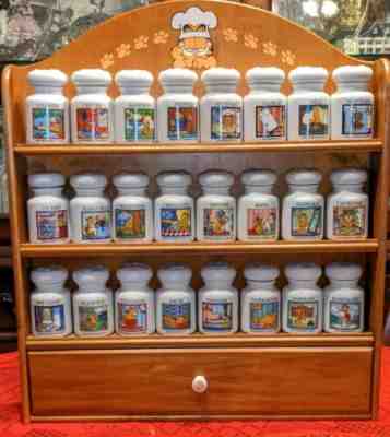 The Danbury Mint PAWS COLLECTION 1994 Garfield and Paws Spice Rack Complete RARE