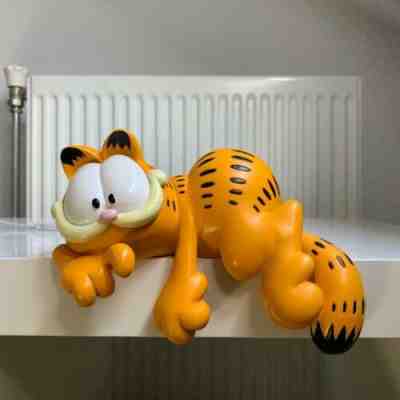 Extremely Rare! Garfield Being Lazy Self Sitter Figurine Statue