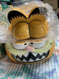 NIB. Enesco. GARFIELD Jack O Lantern Ceramic Candy Bowl W/lid. 1978. 222577