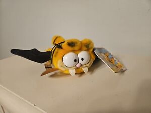 Dakin Garfield Batty Vampire Window Cling Plush Dracula Hanging Bat 1981 Vintage