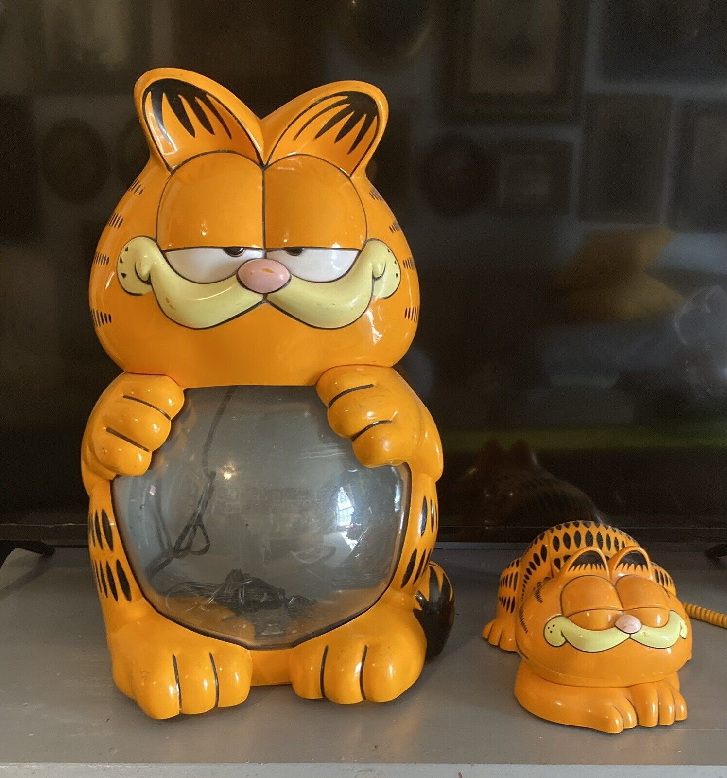 Garfield 1978 Vintage 18” Fish Tank Aquarium 2 Gal. W/Light & Working Telephone