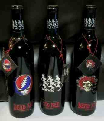 LOT 3~ GRATEFUL DEAD RED TABLE UNWINE DEALCOHOLIZED WINE COLLECTORS SET BOTTLES