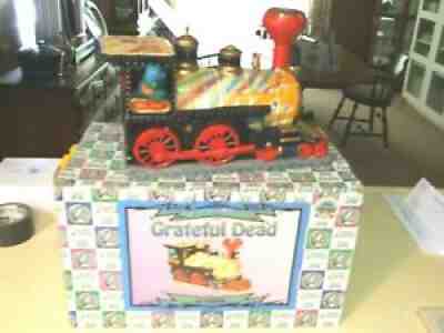PREMIERE EDITION GRATEFUL DEAD TRAIN COOKIE JAR LIMITED EDITION(4800 PIECES)